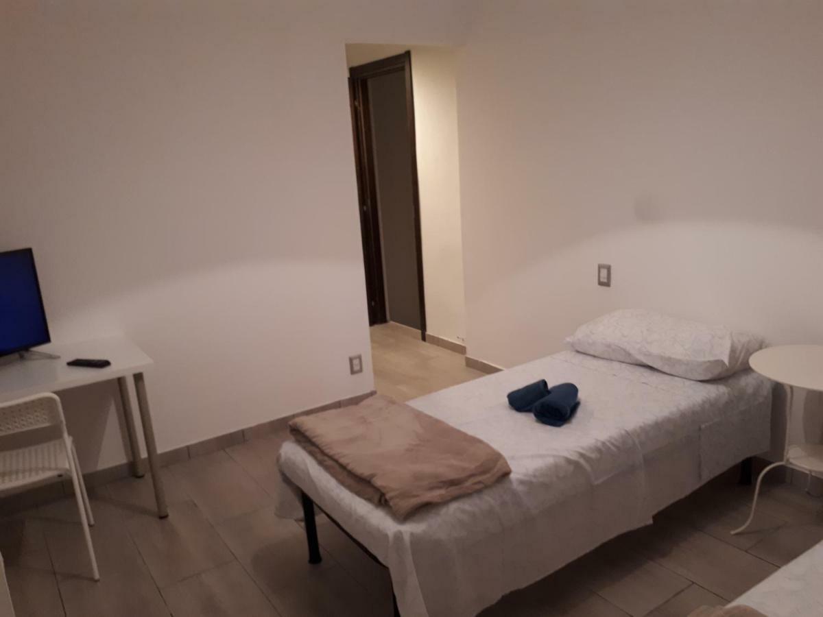 La Casa Di Mango E Pistacchio Hotel Segrate Bagian luar foto